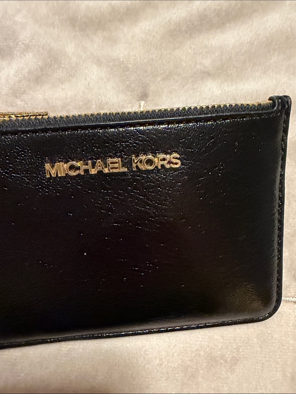Michael Kors Black Leather Zip Card Case with Gold Key Ring - Picture 5 of 6